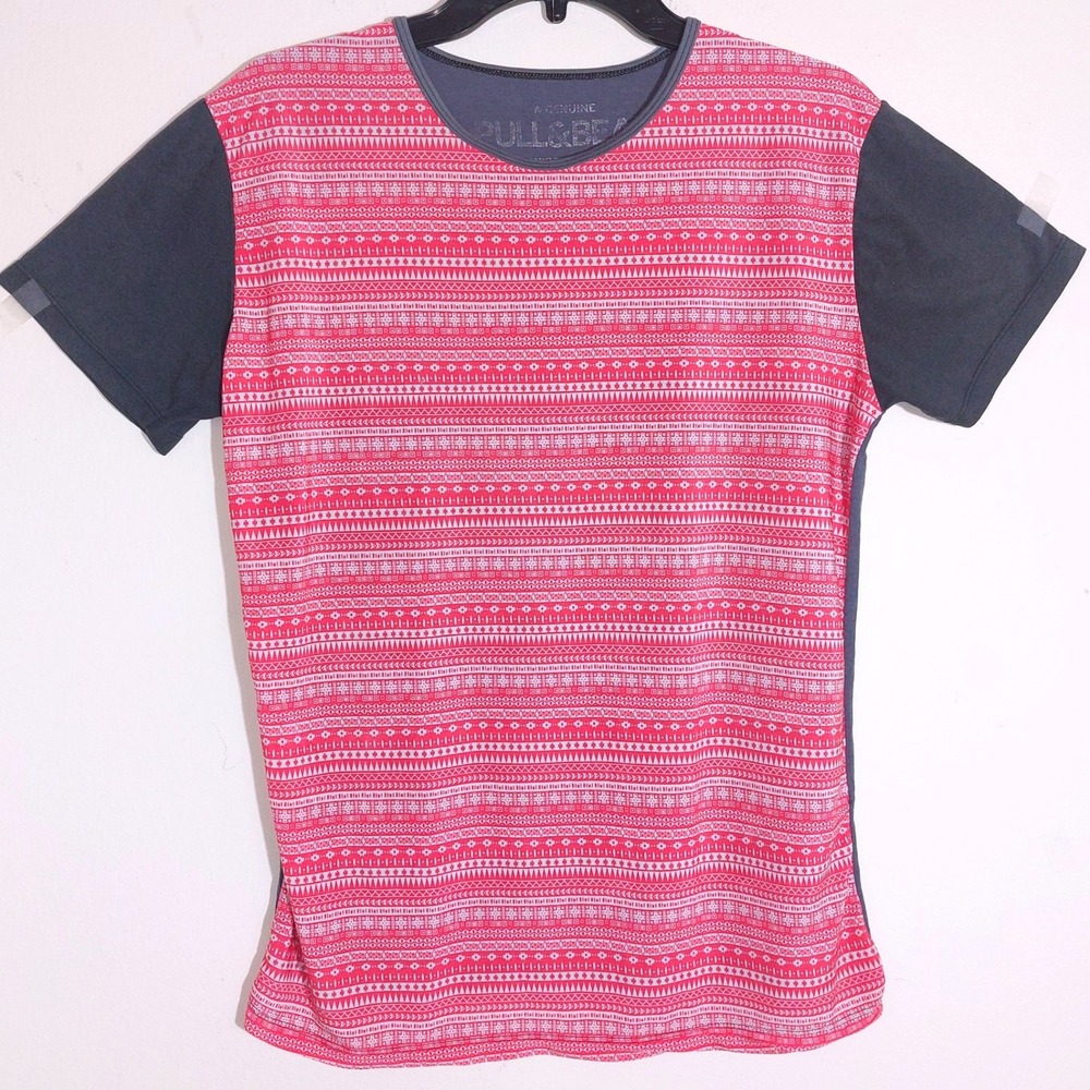 PULL&BEAR Women's Red White Geometric Print T-Shirt Charcoal Grey Short Sleeve